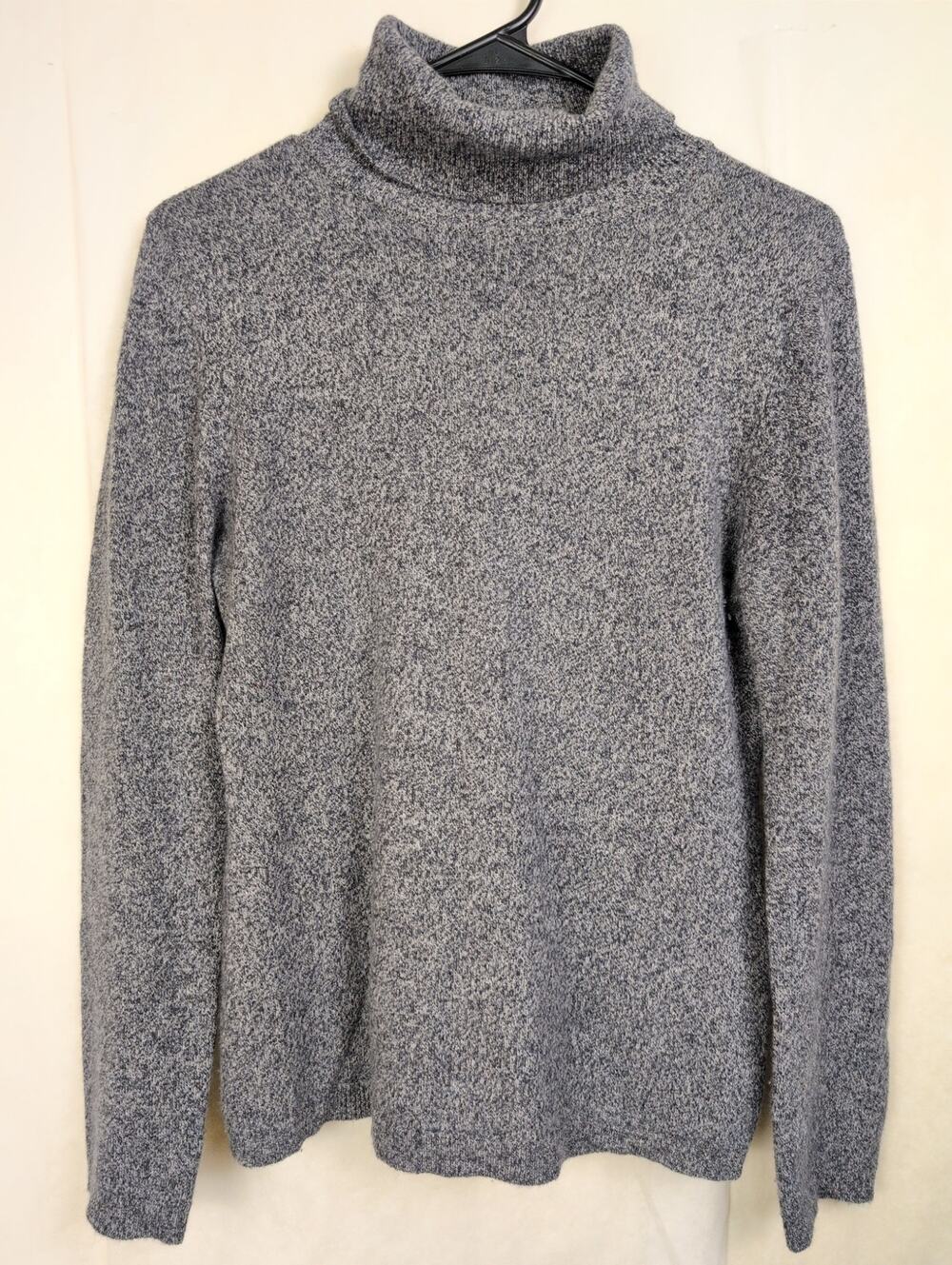 Garnet Hill grey cashmere turtleneck sweater Size S Preppy Minimal Staple Luxe